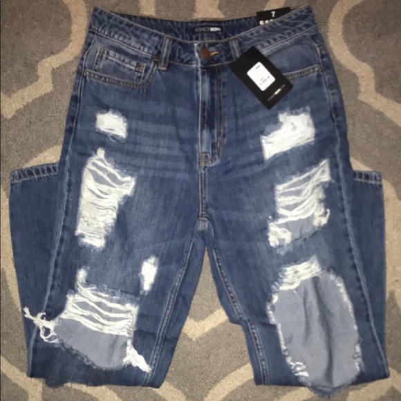 *SOLD*Fashionnova Boyfriend Jeans - Picture 2 of 7